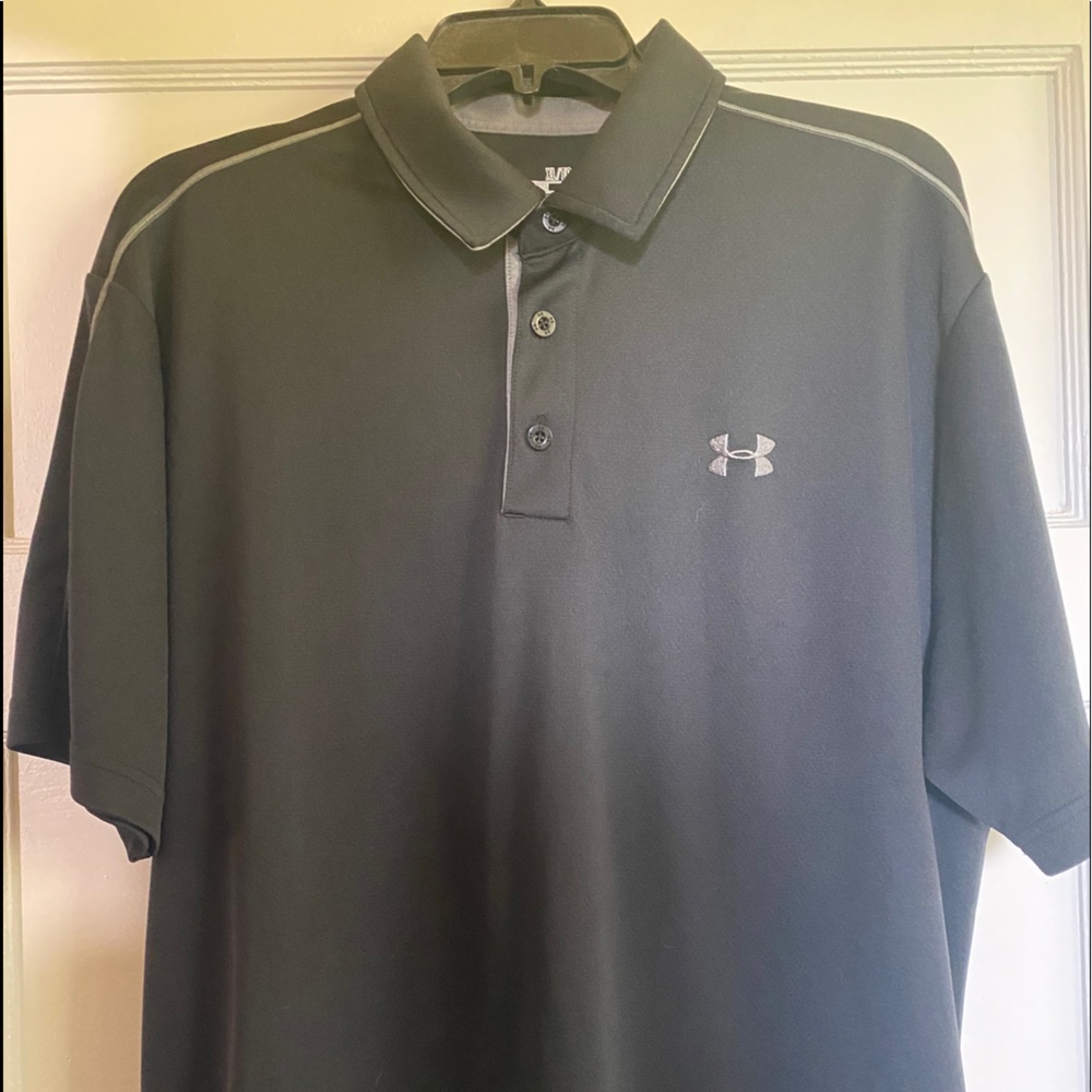 Black Button Heat Gear Under Armour